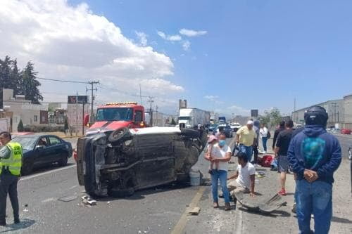 Nueve heridos, entre ellos una recién nacida, por accidente carretero